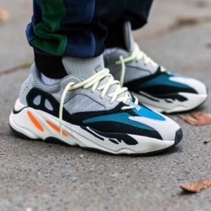 Sold!!! Yeezy Boost 700 Wave Runner